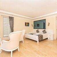 Villa Kral — 125