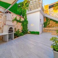 Villa July — 26