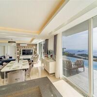 Villa July — 39