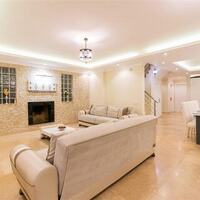 Villa Kral — 128