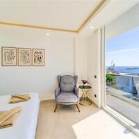 Villa July — 52