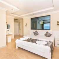 Villa Kral — 136