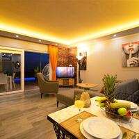 Villa Petra — 36