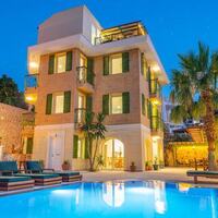 Villa Grande — 2