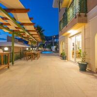 Villa Grande — 4