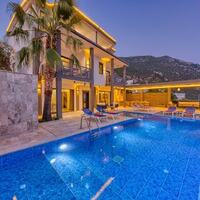 Villa Manavgatlı — 2