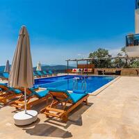 Villa Kral — 156
