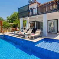 Villa Capital — 1