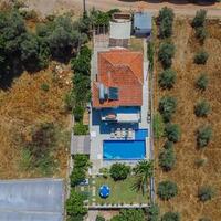 Villa Capital — 25