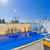 Villa Elif Üzümlü — 2