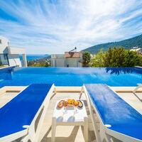 Villa Platos — 10