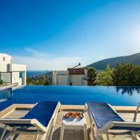 Villa Platos — 19