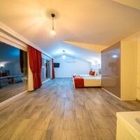 Villa Platos — 36