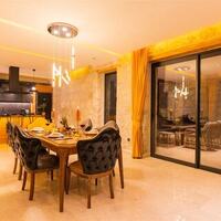 Villa Vip — 77