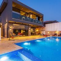 Villa Likya Black — 3