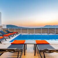 Villa Likya Black — 9