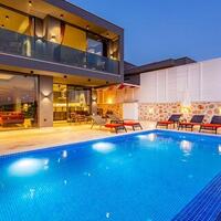 Villa Likya Black — 12