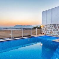 Villa Likya Black — 20