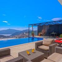 Villa Rima — 23