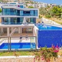 Villa Aquamarine — 2