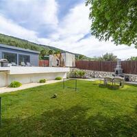 Villa Loçka — 18