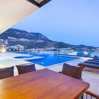 Villa Tigra — 13