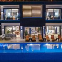 Villa Royal — 5
