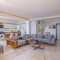 Villa Royal — 32