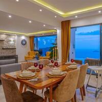 Villa Royal — 41