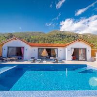 Villa Dessa — 1