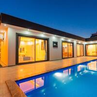 Villa Mister — 2