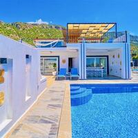 Villa Charm — 15