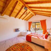 Villa Dessa — 35