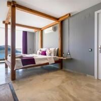Villa Tigra — 53