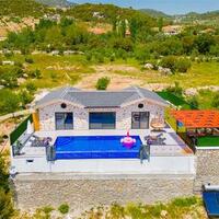 Villa Estrella — 52