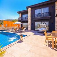 Villa Sandak 4 — 2