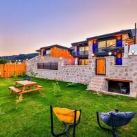 Villa Sandak 3 — 6
