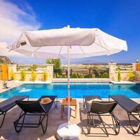 Villa Sandak 4 — 8