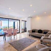 Villa Roze — 14