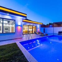 Villa Cika 5 — 21