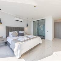Villa Royal Falcon — 43