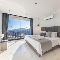 Villa Royal Falcon — 48