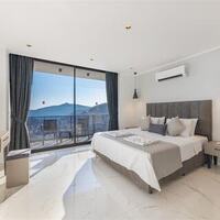 Villa Royal Falcon — 54