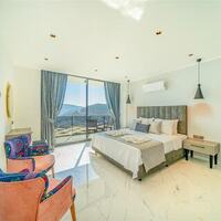 Villa Grey Falcon — 58