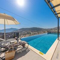 Villa Royal Falcon — 90