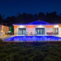 Villa Sunflower — 2