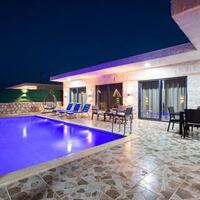 Villa Sunflower 3 — 5
