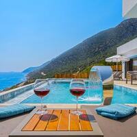 Villa Nevra — 21