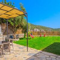 Villa Nevra — 38