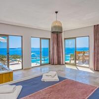 Villa Nevra — 50